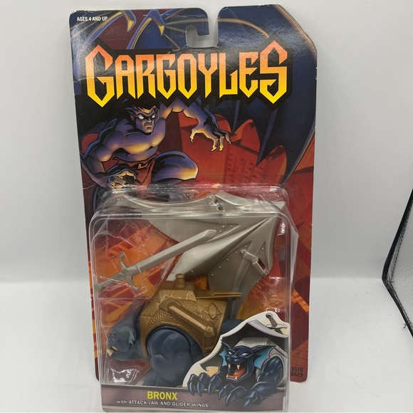 VINTAGE Kenner Gargoyles BRONX Action Figure with Attack Jaw and Wings 1995 - Picture 1 of 10